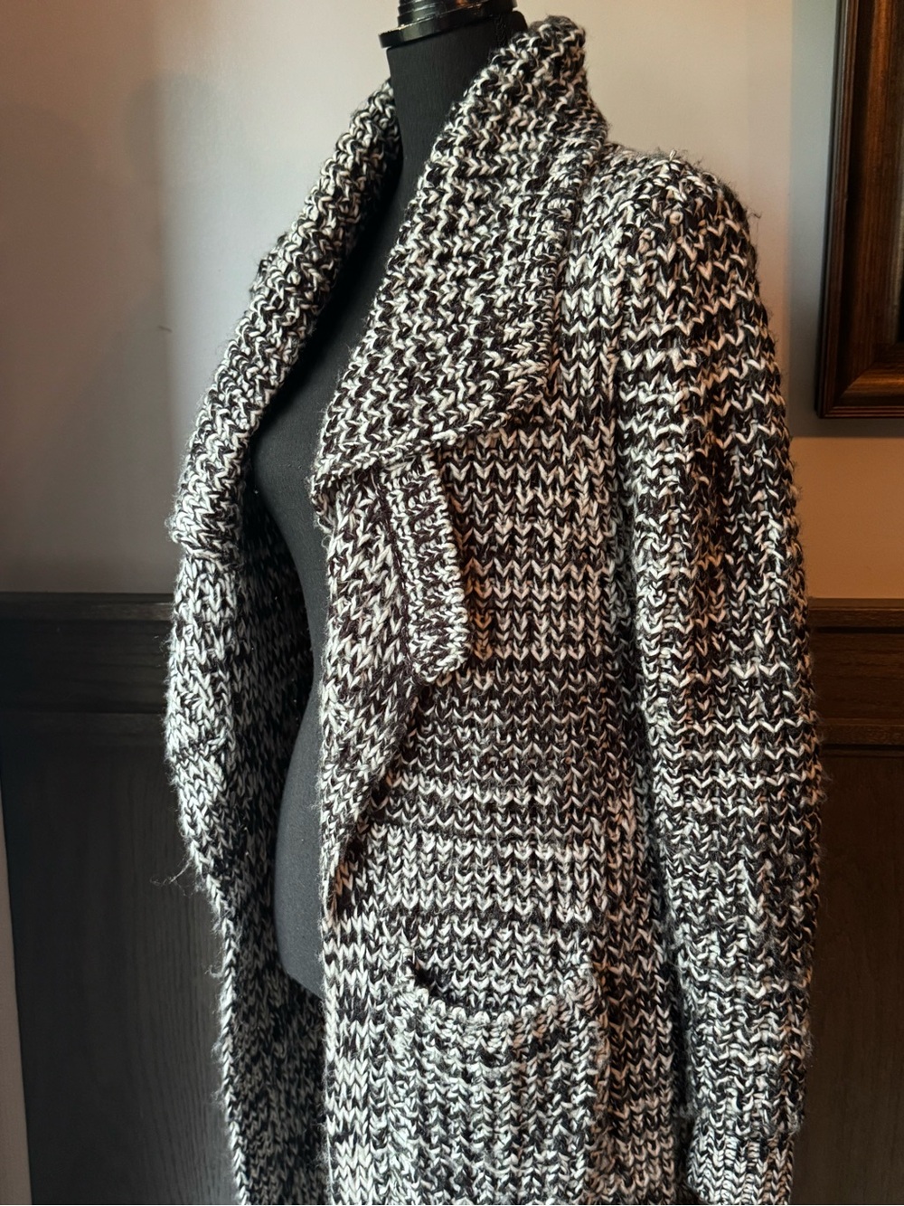 VENUS Marled Black & White Open-Front Cardigan - Picture 6 of 8